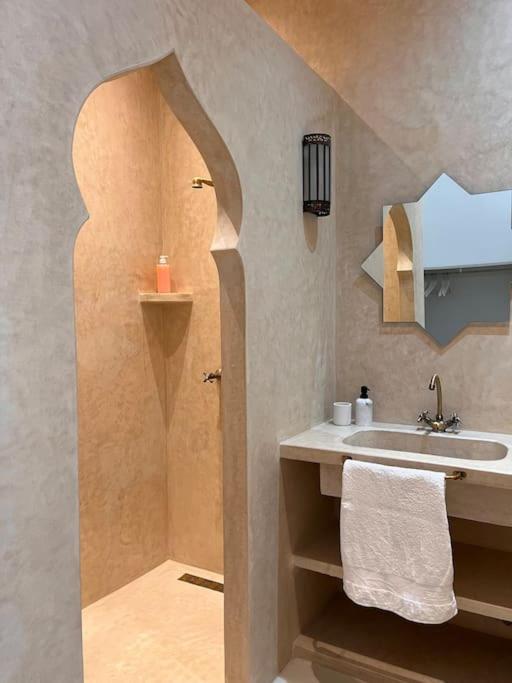 Casa Sira-Charming Home In The Heart Of The Kasbah Tánger Exterior foto